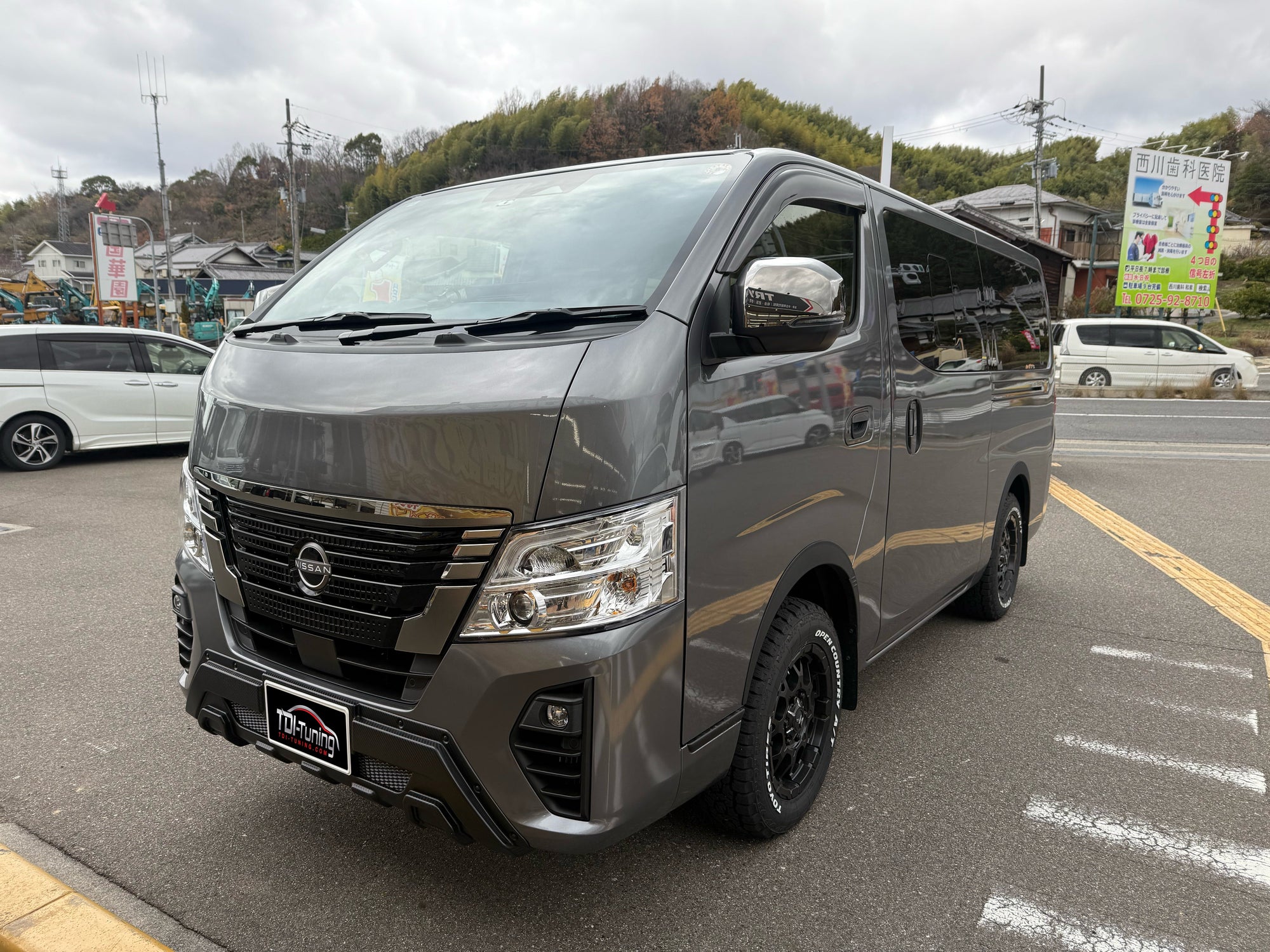 日産 キャラバン 2.4L ご来店！